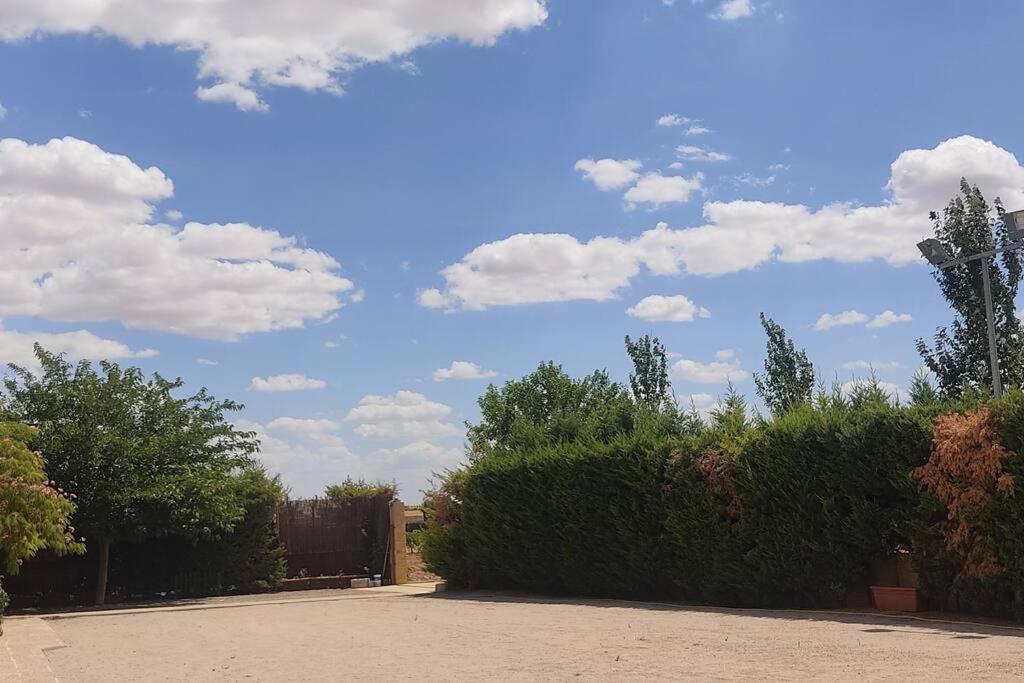 Finca El Pilar Madridejos Bagian luar foto